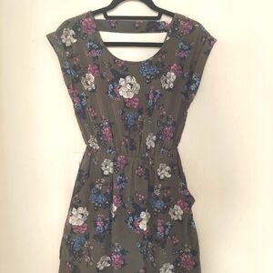 Easter green floral dress size x-small
